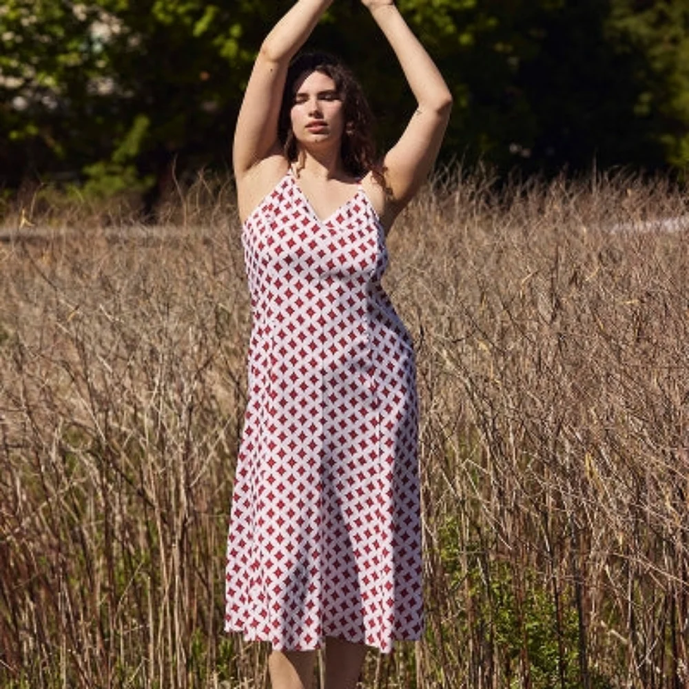 *NWT!* Universal Standard Cooling Cupro Slip Dress In Morningstar Red - Size S - Picture 2 of 9